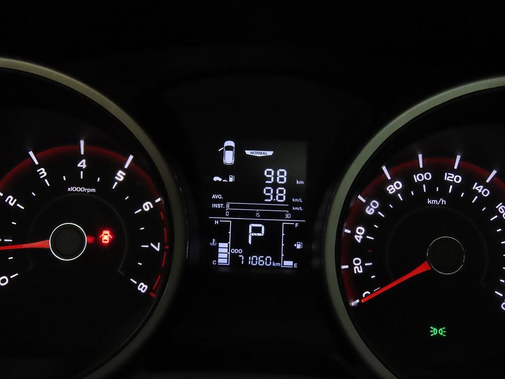 Ssangyong Tivoli - Vista 9