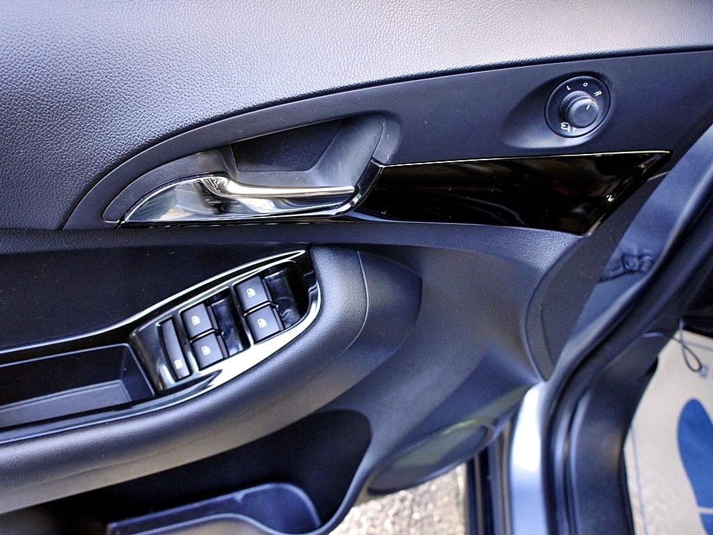 Chevrolet Orlando 2016 Gris - Importación desde Corea - HF Imports Iquique - Foto 13