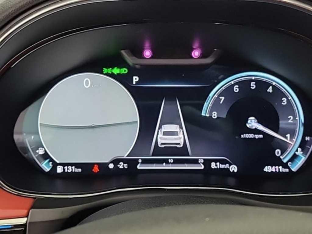 Genesis GV70 - Vista 6