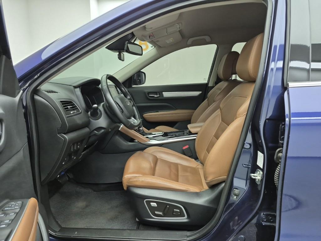 SAMSUNG QM6 - Vista 11