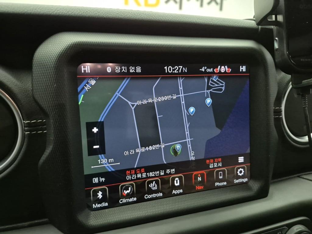 Jeep Wrangler 2021 Gris - Importación desde Corea - HF Imports Iquique - Foto 13