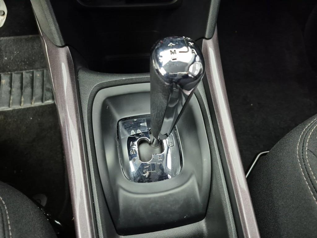 Peugeot 2008 - Vista 8