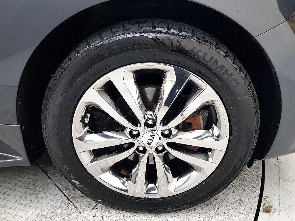 KIA Carnival 2018 Gris - Importación desde Corea - HF Imports Iquique - Foto 20