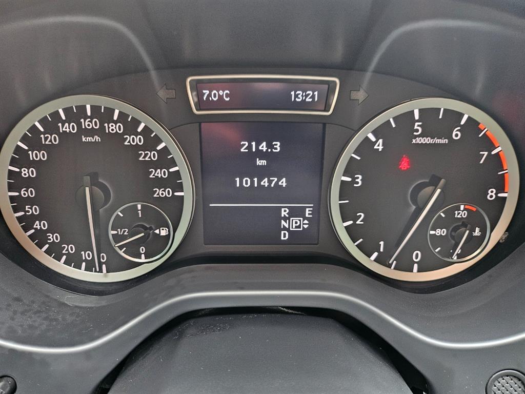 Infiniti QX - Vista 8