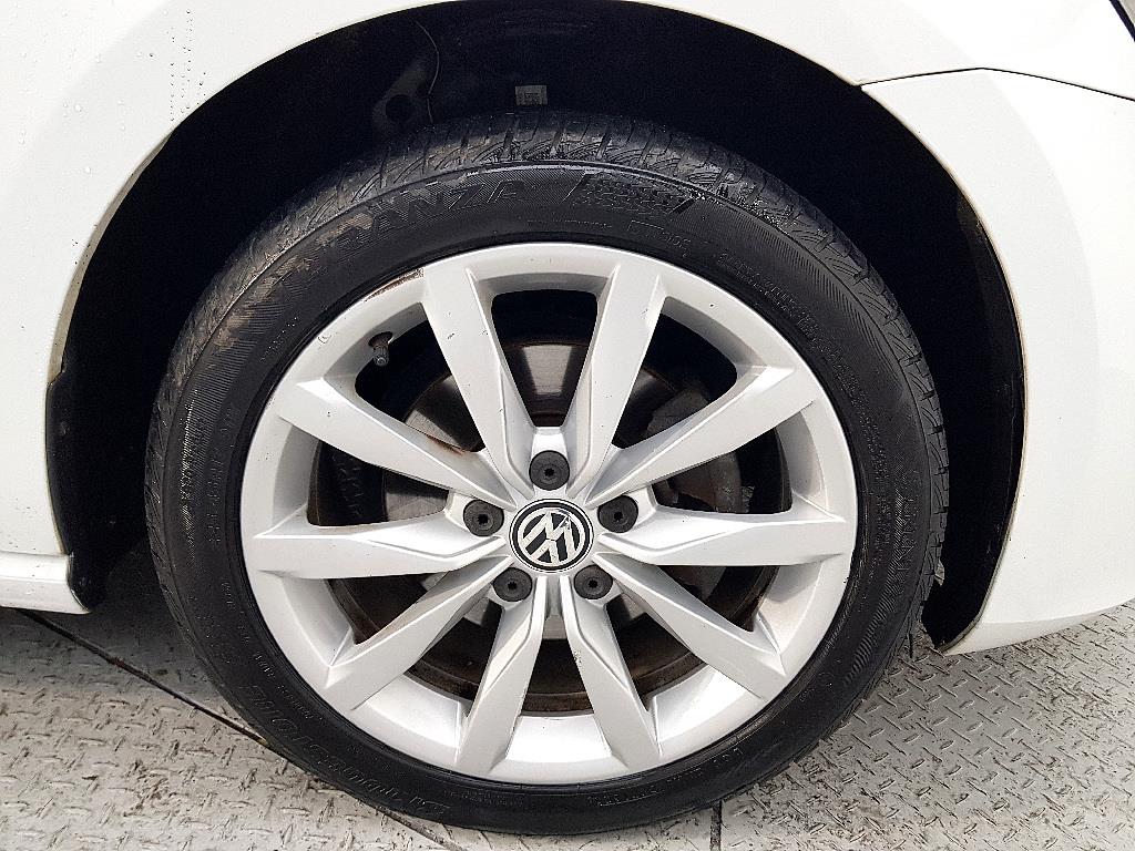 Volkswagen Golf 2015 Blanco - Importación desde Corea - HF Imports Iquique - Foto 20