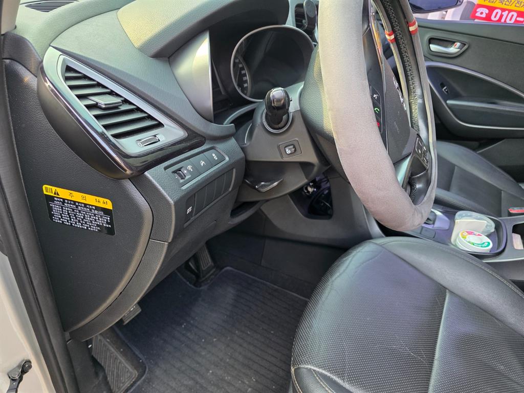 HYUNDAI Santa Fe - Vista 10