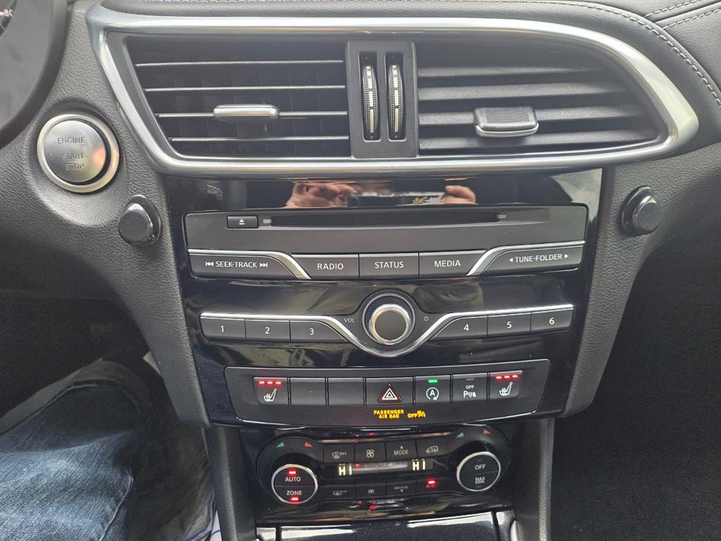 Infiniti QX - Vista 12