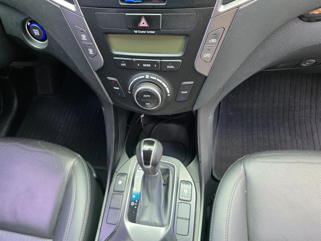 HYUNDAI Santa Fe - Vista 7