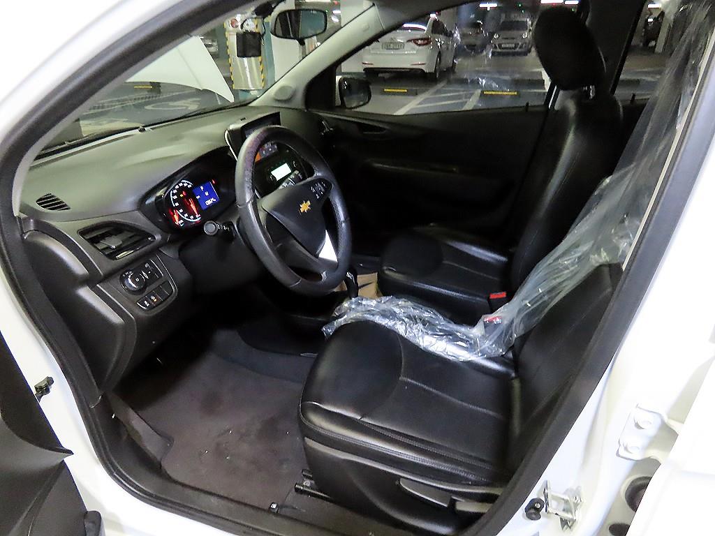 Chevrolet Spark - Vista 6