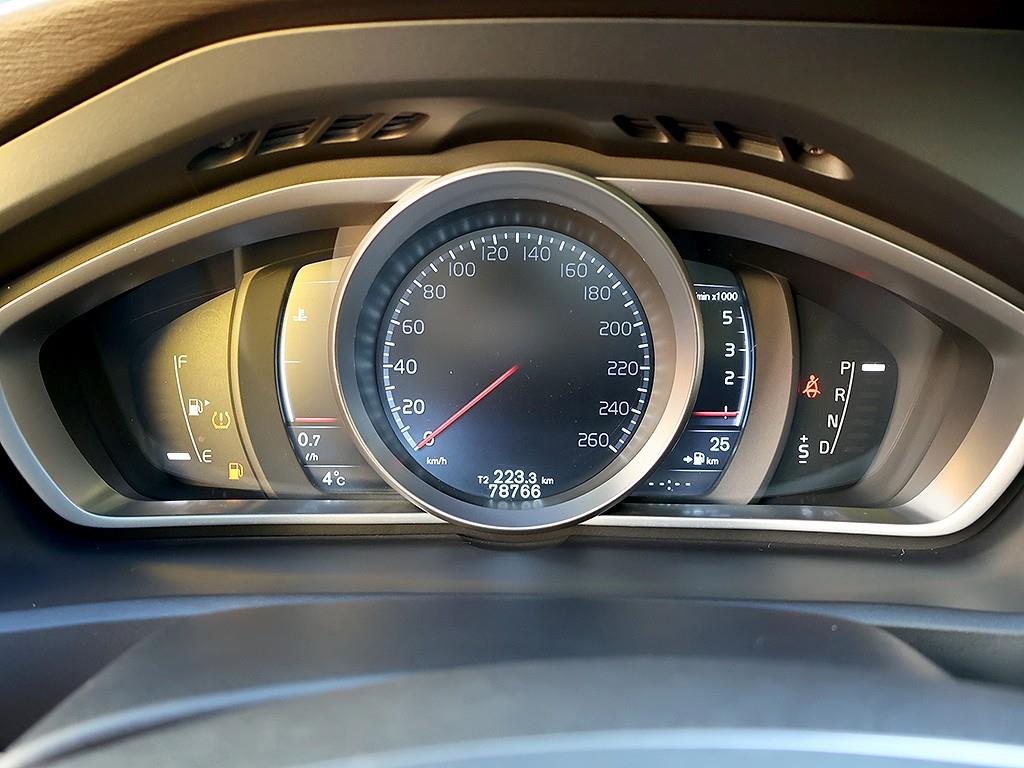 Volvo V40 - Vista 11