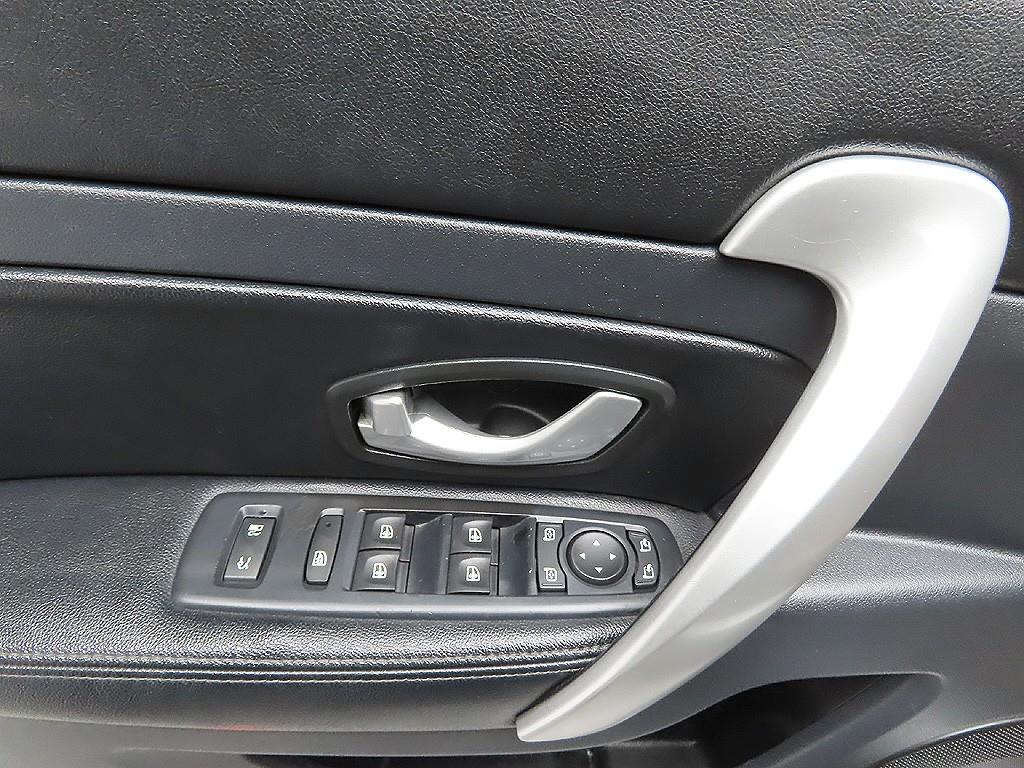 SAMSUNG SM5 2013 Negro - Importación desde Corea - HF Imports Iquique - Foto 12