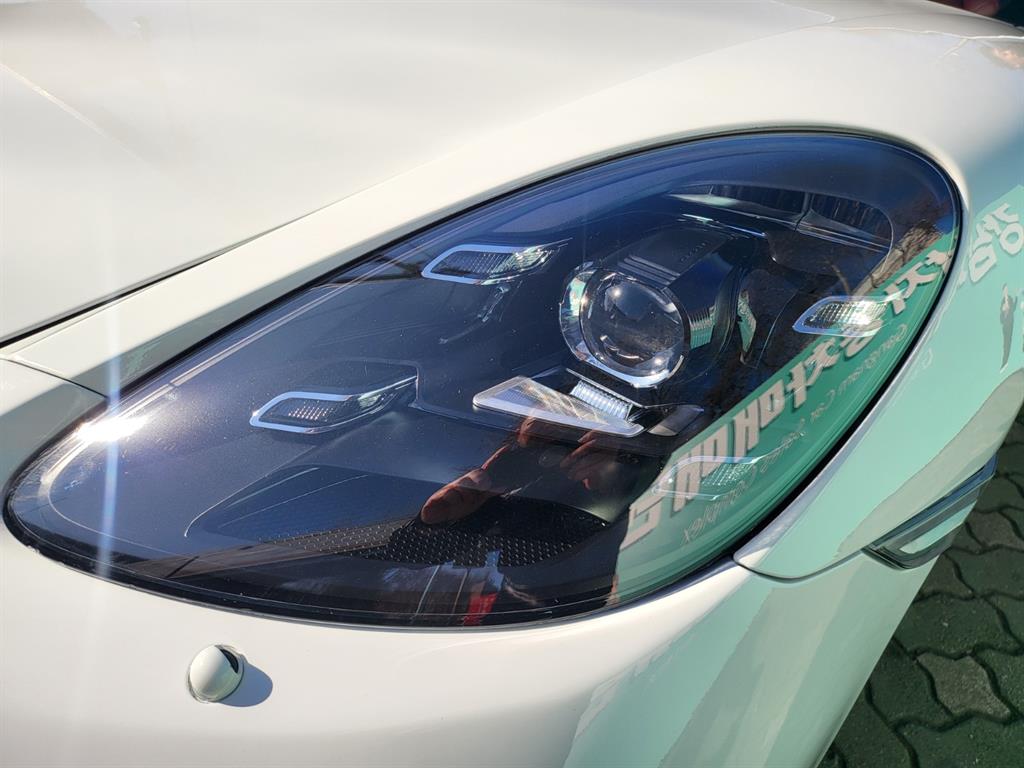 Porsche 718 - Vista 7