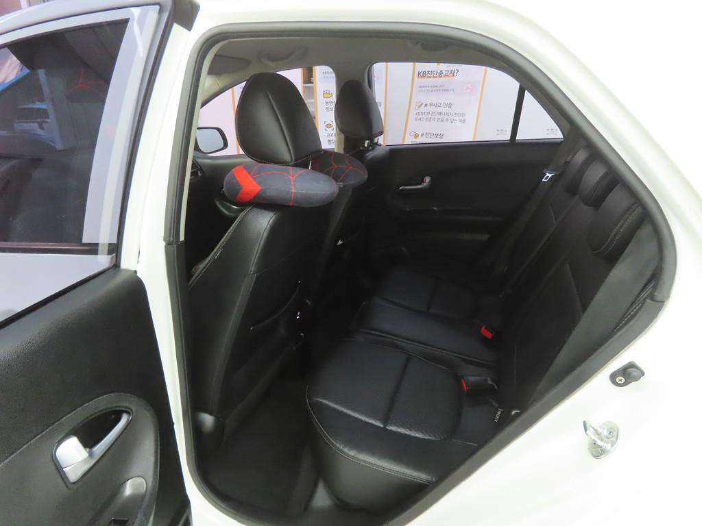 KIA Morning - Vista 6