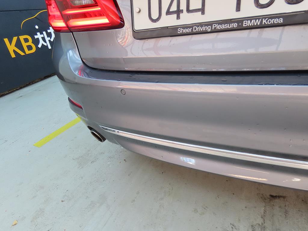 BMW 5 Series 2018 Gris - Importación desde Corea - HF Imports Iquique - Foto 13