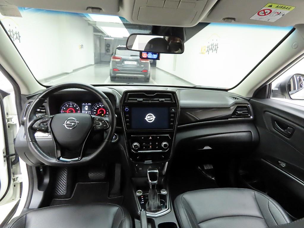 Ssangyong Tivoli - Vista 6