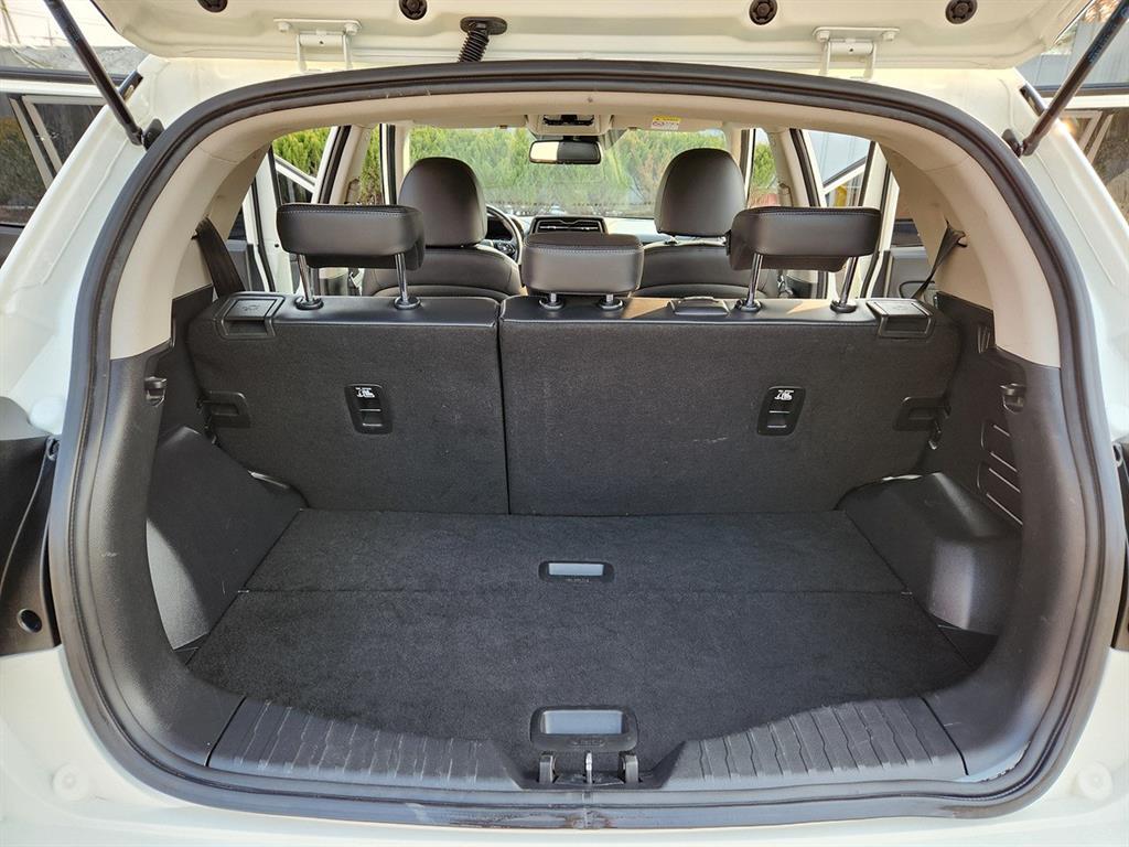 Ssangyong Tivoli - Vista 12