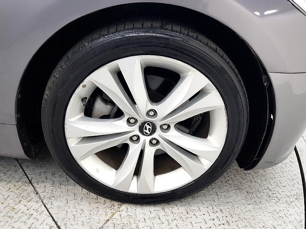 HYUNDAI Genesis 2009 Gris - Importación desde Corea - HF Imports Iquique - Foto 20