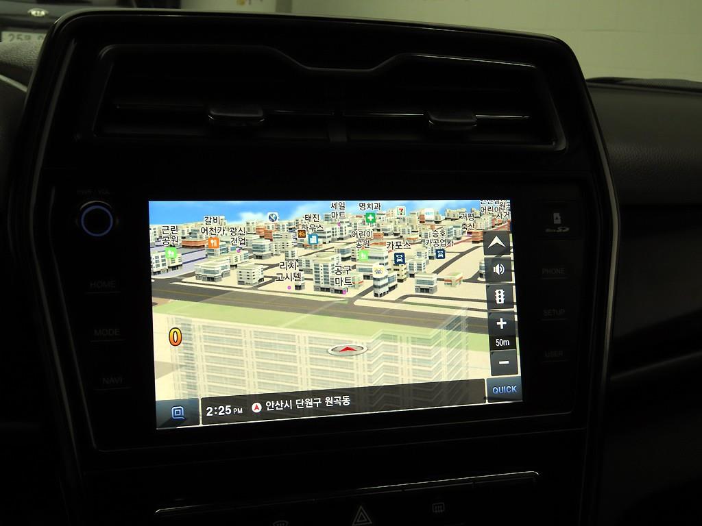 Ssangyong Tivoli - Vista 8