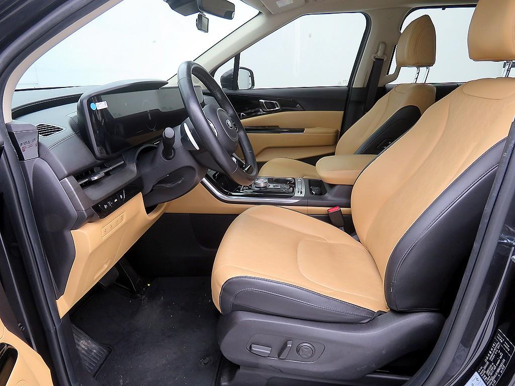 KIA Carnival - Vista 7