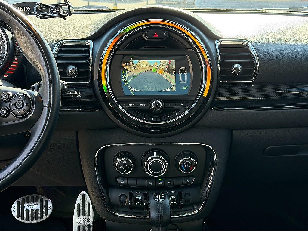 Mini Clubman - Vista 10