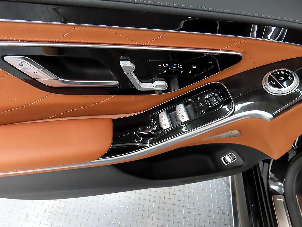 Mercedes Benz S Class - Vista 11