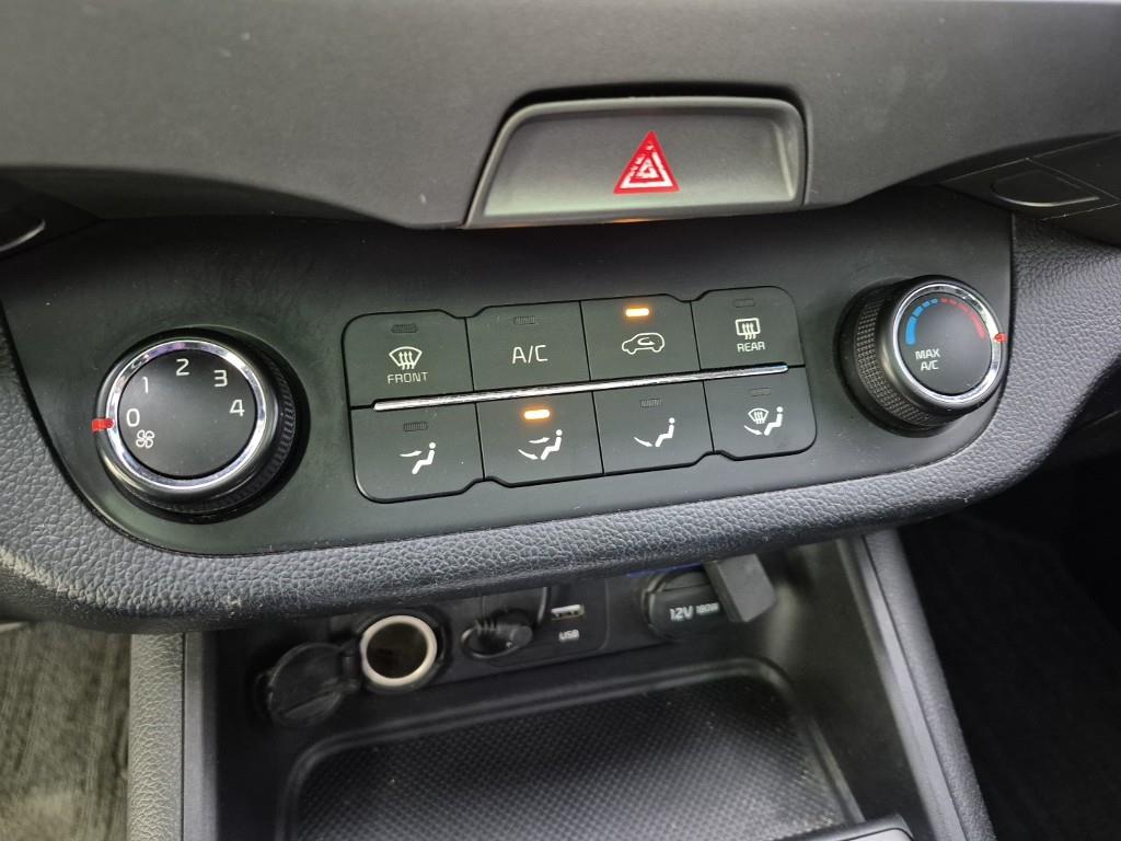 KIA Sportage - Vista 10