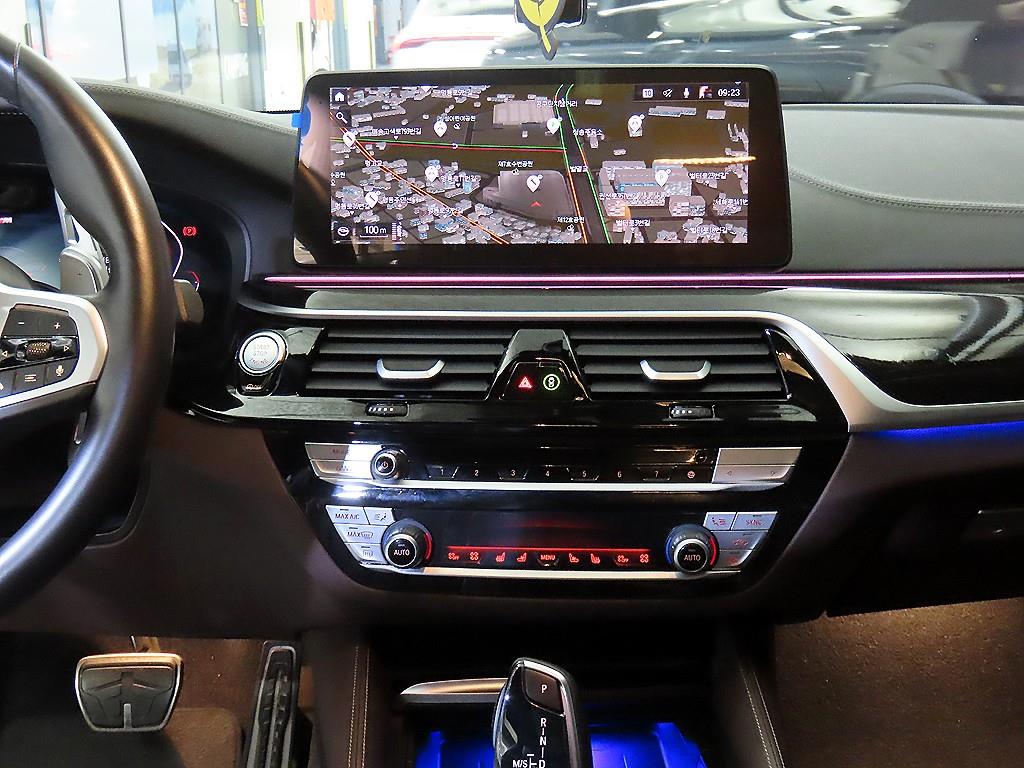 BMW 5 Series - Vista 11