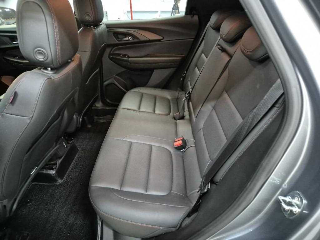 Chevrolet Trail Blazer - Vista 12