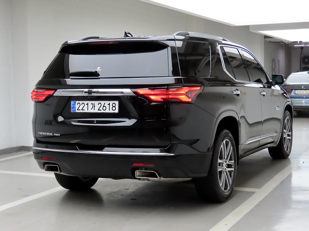 Chevrolet Travers - Vista 4