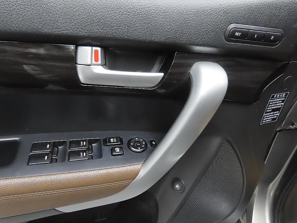 KIA Sorento 2010 Gris - Importación desde Corea - HF Imports Iquique - Foto 13