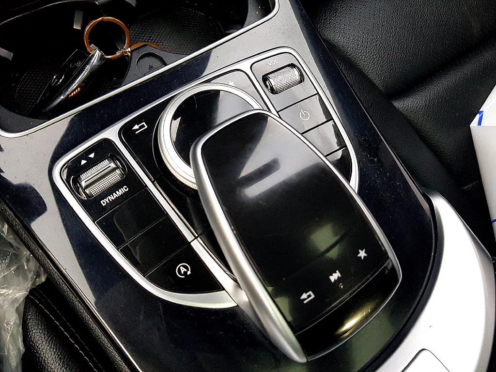 Mercedes Benz C Class - Vista 12