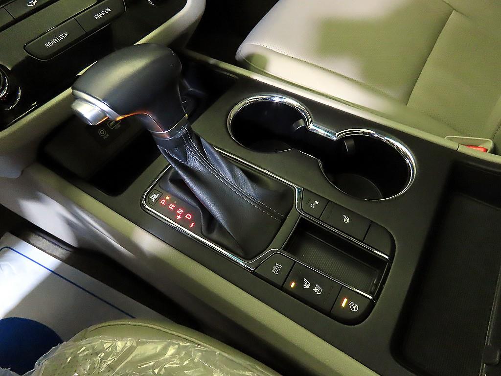 KIA Carnival 2019 Gris - Importación desde Corea - HF Imports Iquique - Foto 13