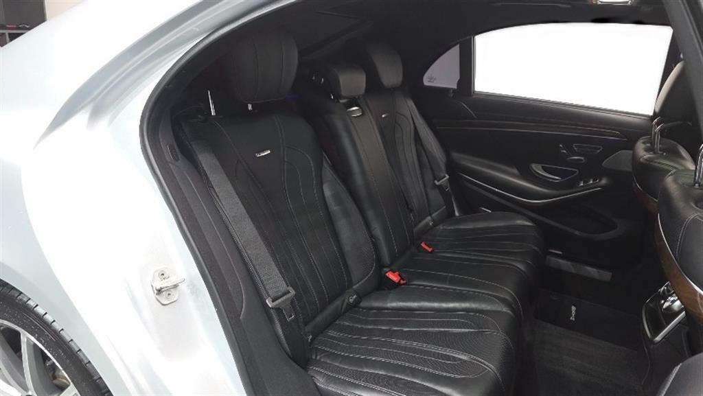 Mercedes Benz S Class - Vista 12
