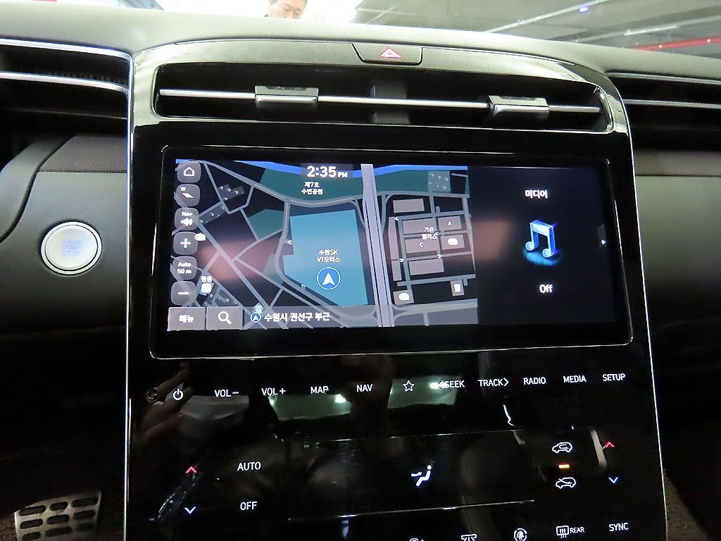 HYUNDAI Tucson 2023 Gris - Importación desde Corea - HF Imports Iquique - Foto 13