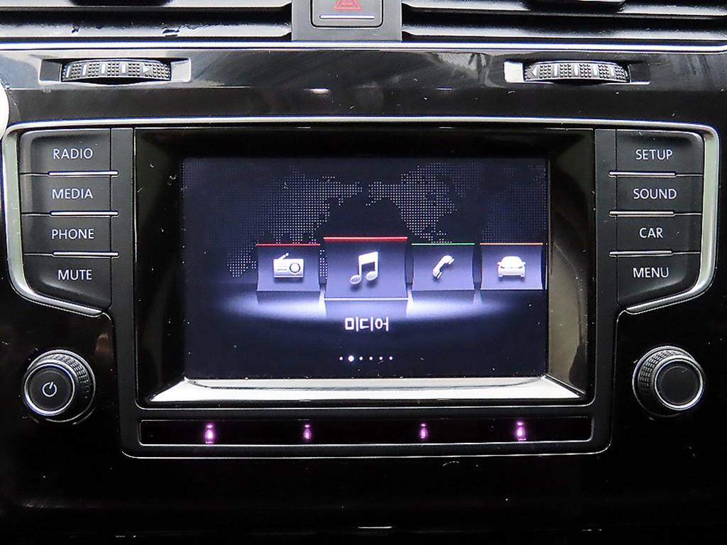 Volkswagen Golf 2014 Blanco - Importación desde Corea - HF Imports Iquique - Foto 14