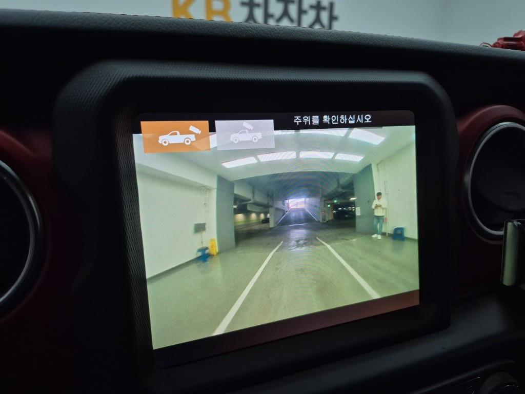 Jeep Wrangler 2019 Plateado - Importación desde Corea - HF Imports Iquique - Foto 14