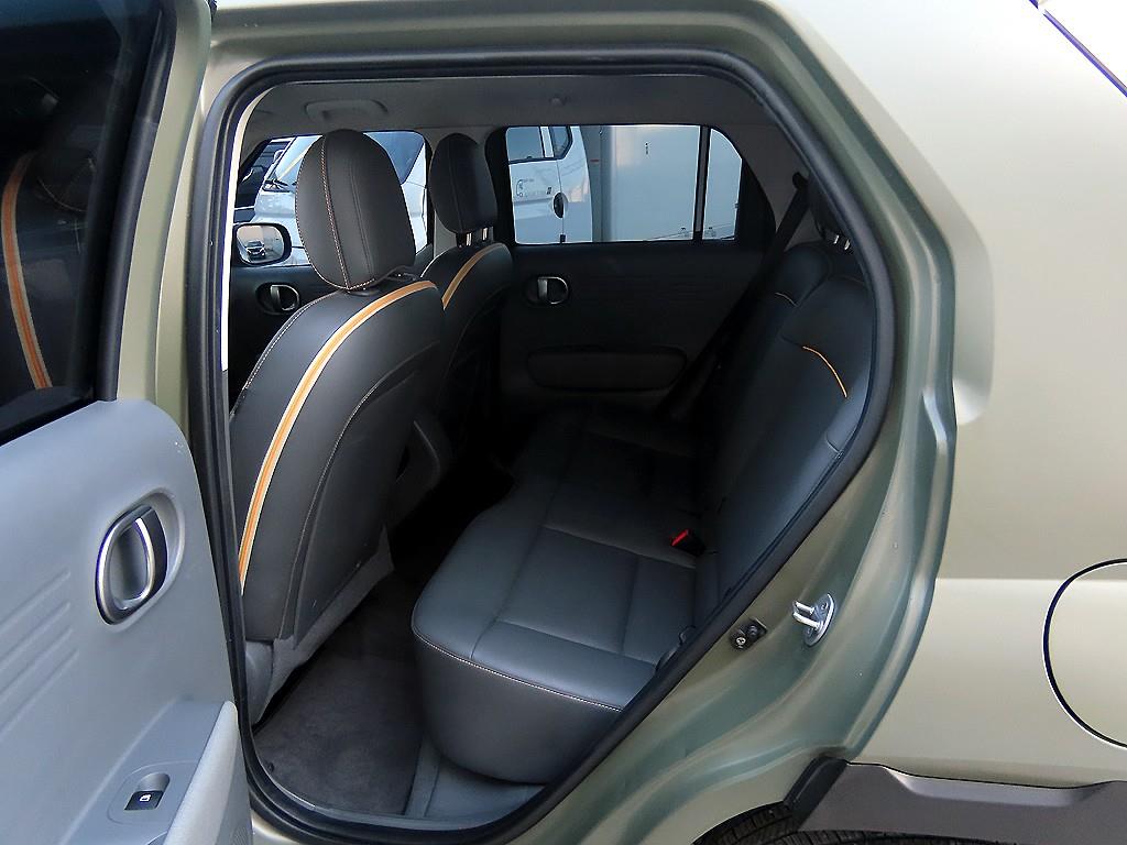 HYUNDAI Casper - Vista 6