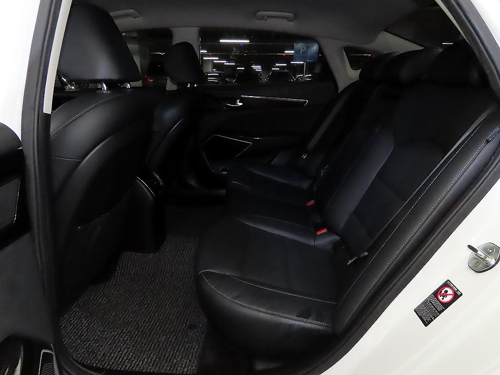 KIA K7 - Vista 7