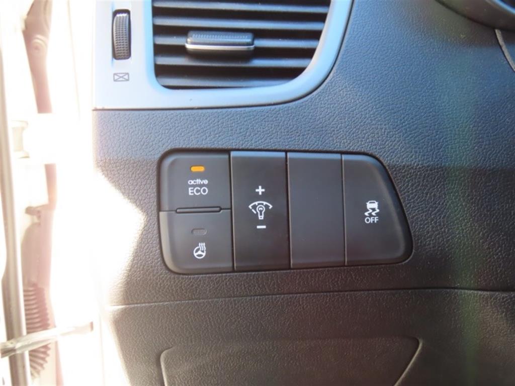 HYUNDAI Avante 2014 Blanco - Importación desde Corea - HF Imports Iquique - Foto 11