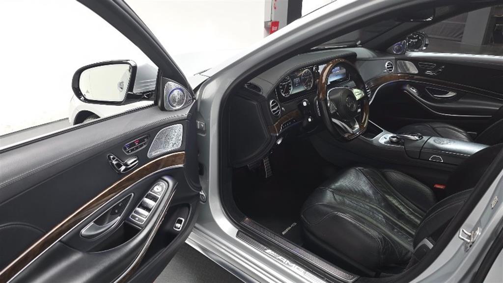 Mercedes Benz S Class - Vista 11