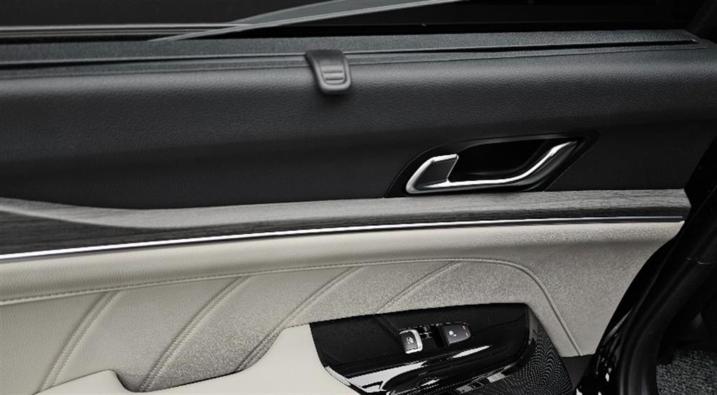 KIA K5 2025 Negro - Importación desde Corea - HF Imports Iquique - Foto 19