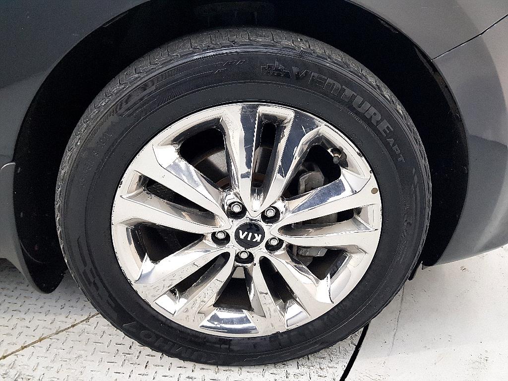 KIA Carnival 2015 Negro - Importación desde Corea - HF Imports Iquique - Foto 20