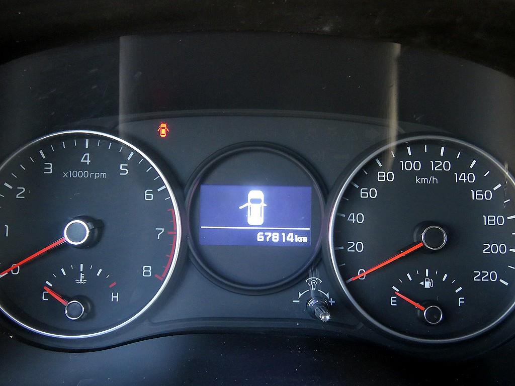 KIA Morning - Vista 11