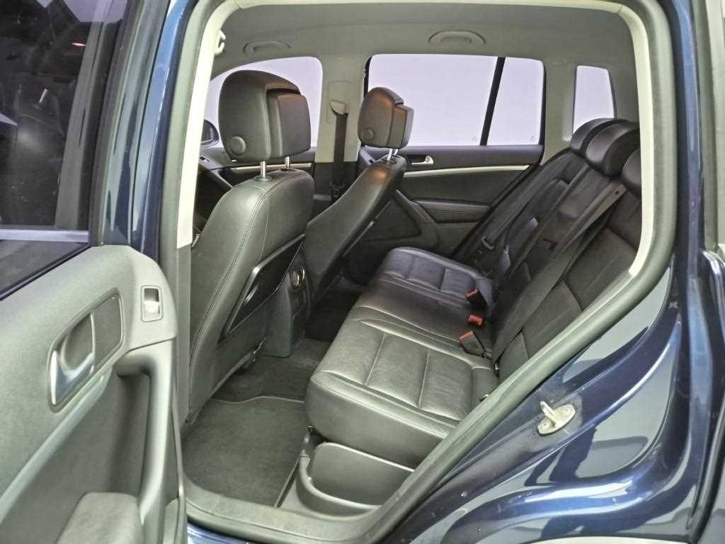 Volkswagen Tiguan - Vista 12