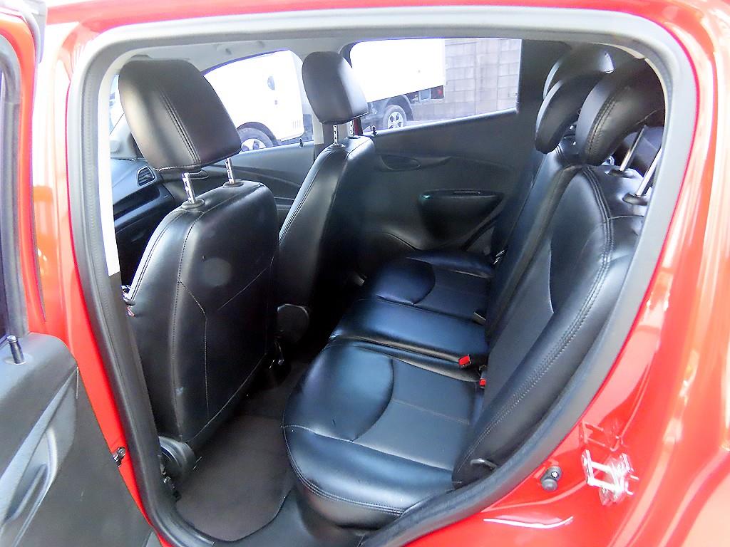 Chevrolet Spark - Vista 5