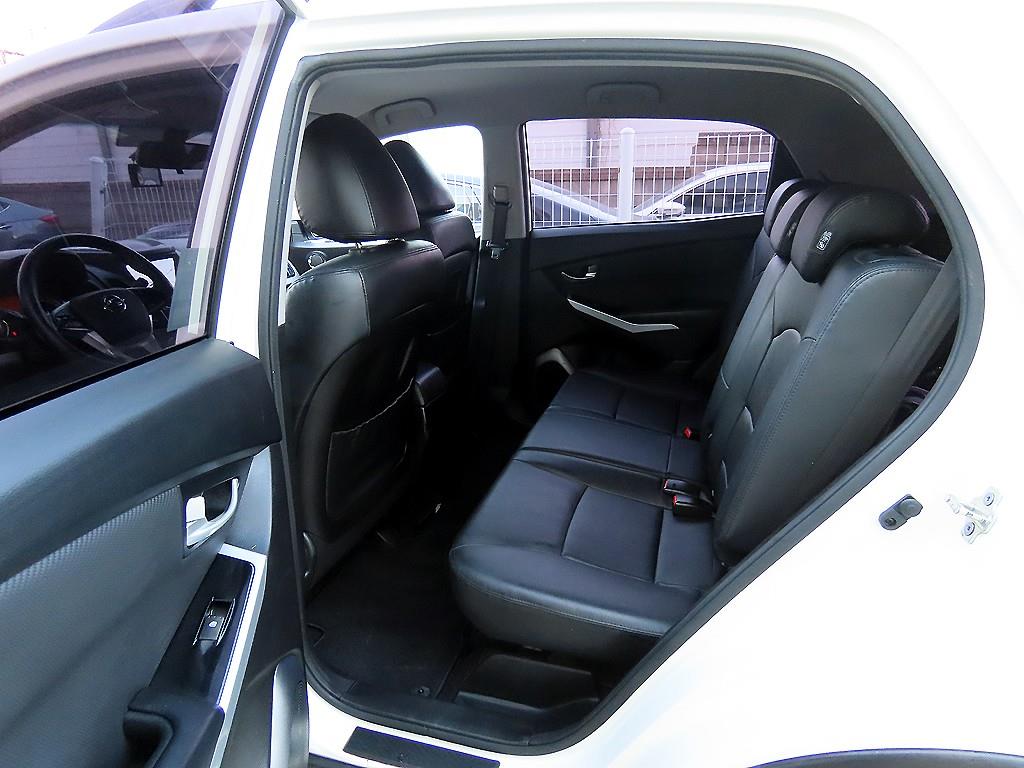 Ssangyong Korando - Vista 6