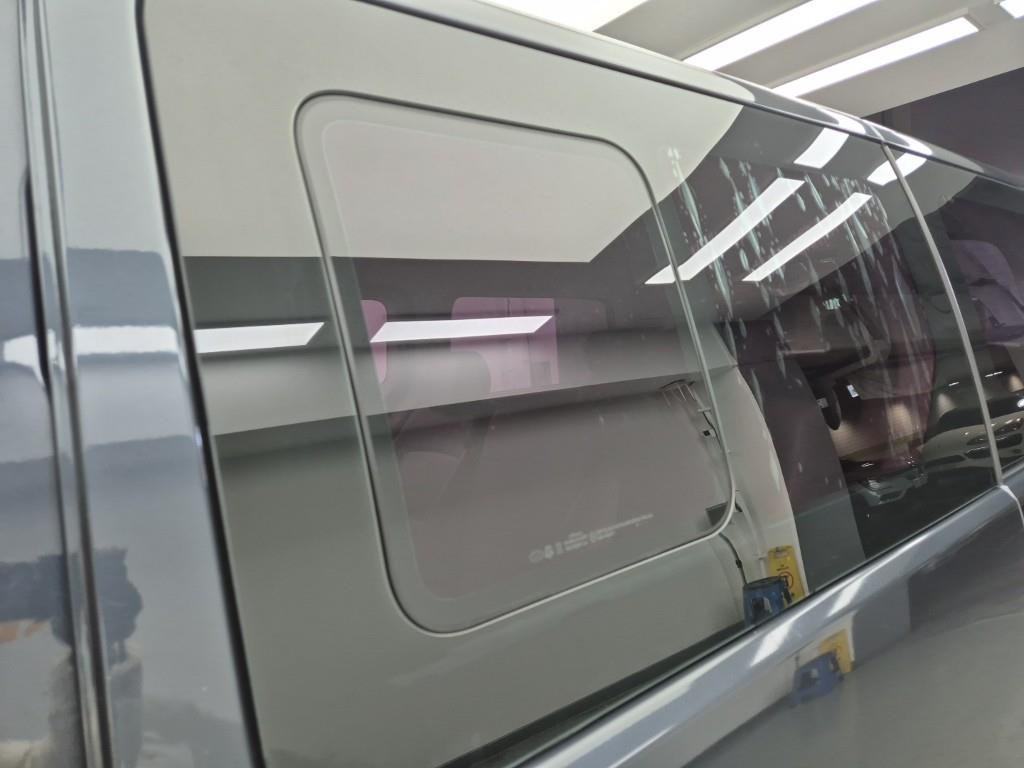 HYUNDAI Starex 2017 Azul - Importación desde Corea - HF Imports Iquique - Foto 15