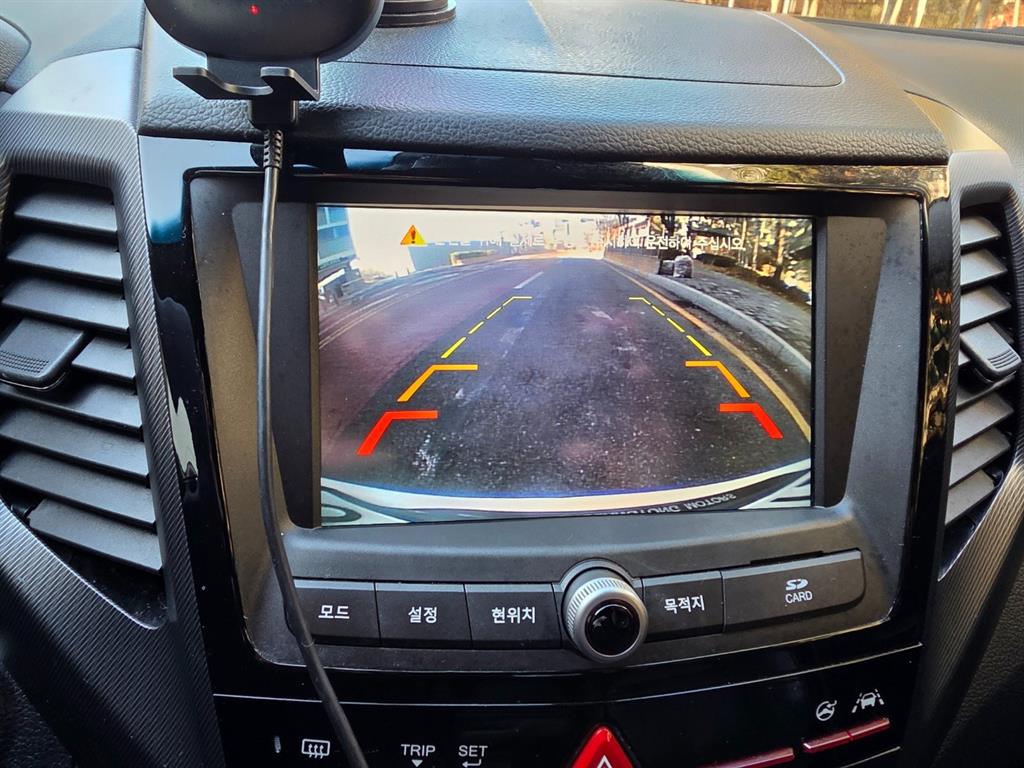 Ssangyong Tivoli 2017 Blanco - Importación desde Corea - HF Imports Iquique - Foto 14