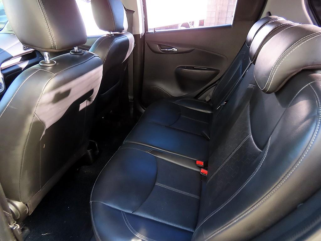 Chevrolet Spark - Vista 6