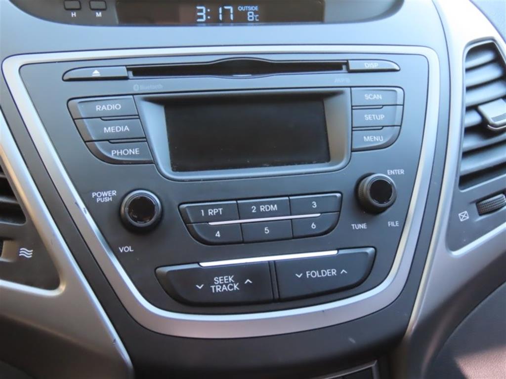 HYUNDAI Avante 2014 Blanco - Importación desde Corea - HF Imports Iquique - Foto 8